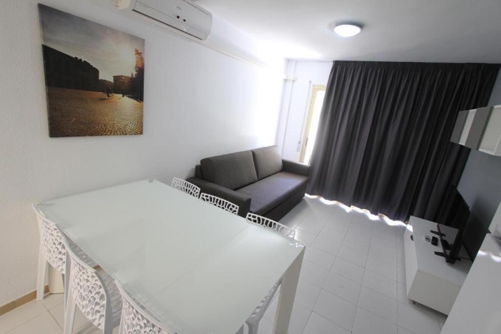 For A Stay Atalaya Салоу Экстерьер фото